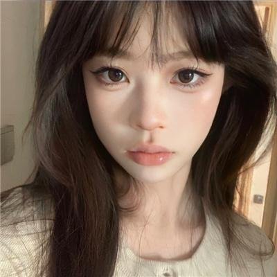 怪兽与女孩